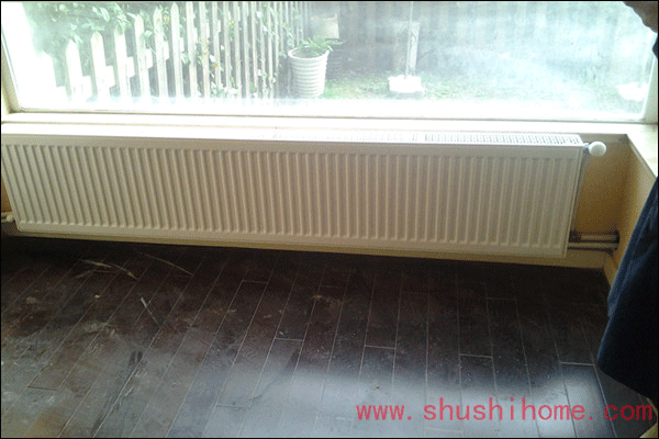 300高暖氣片安裝效果圖